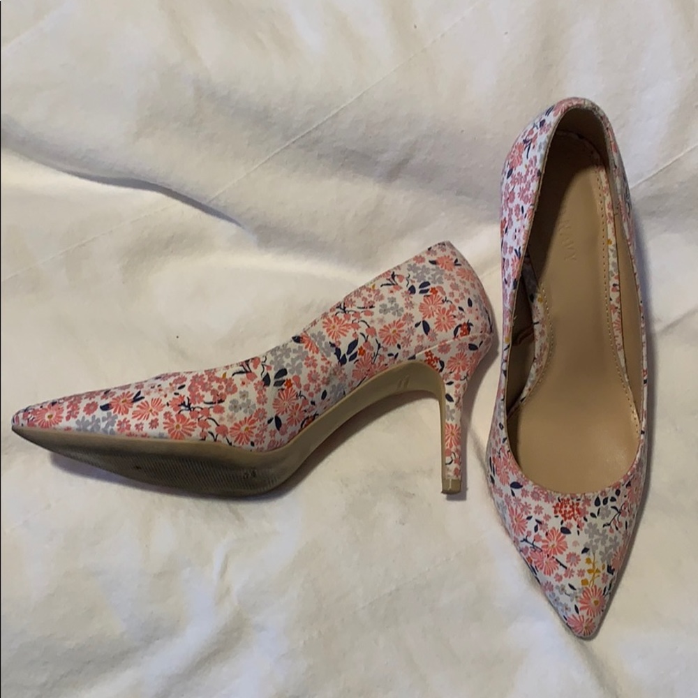 Floral heels - Picture 2 of 4
